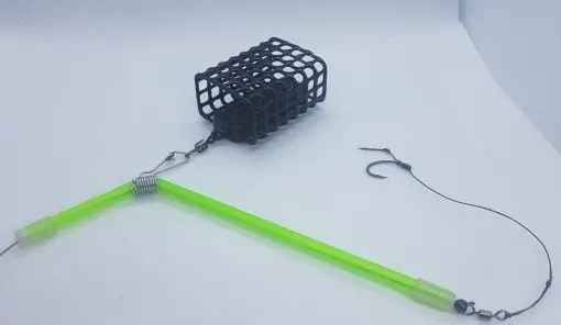 montura Accesorii pescuit > Nada si momeli cu cosulet de 50 g