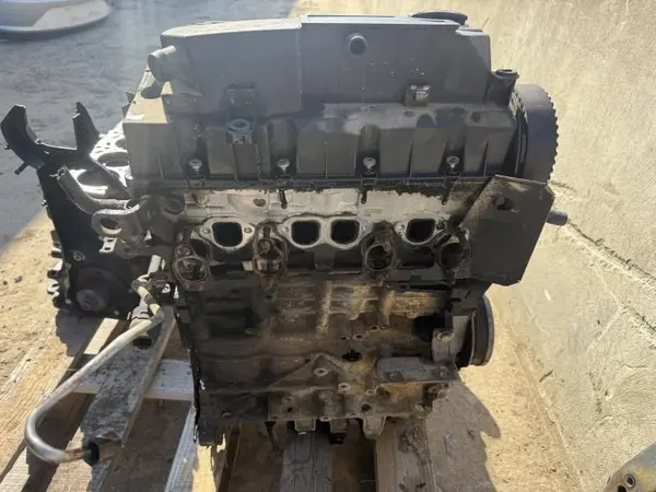 Motor complet fara anexe BLS Volkswagen Caddy 3 (2004-2010) 1.9 tdi BLS
