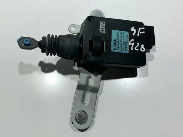 Motoras / actuator inchidere haion 95750-2B000 Hyundai Santa Fe 2 (2006-2012)