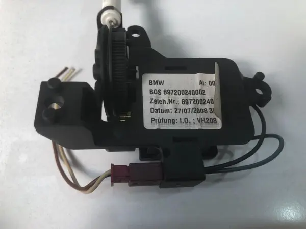 Motoras deschidere haion dreapta 897200240002 BMW Seria 3 (2005-2012) [E90]
