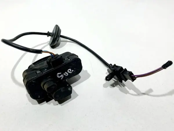 Motoras deschidere rezervor 3T0810773 Skoda Superb 2 facelift (2013-2015)