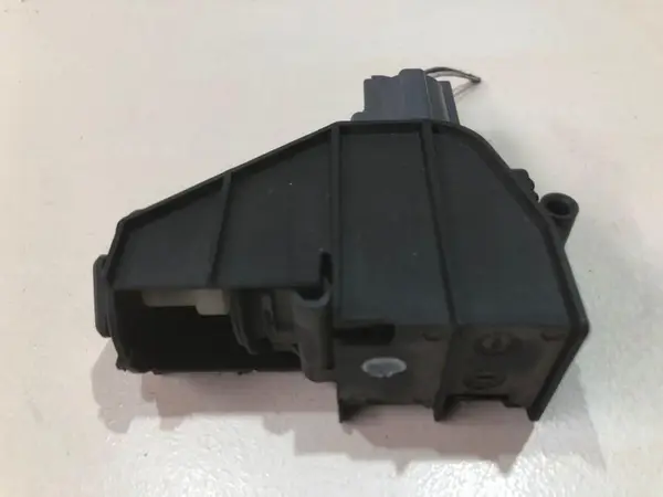 Motoras deschidere rezervor 6m21-220a20-ad Ford Mondeo (2007-2014) [MK4]