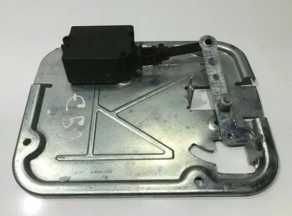 Motoras deschidere rezervor 8379996 BMW X5 (1999-2006) [E53]