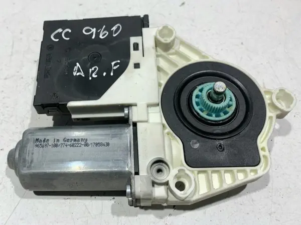 Motoras macara geam cu modul dreapta fata 1T0959702L Volkswagen Passat CC (2008-2012)