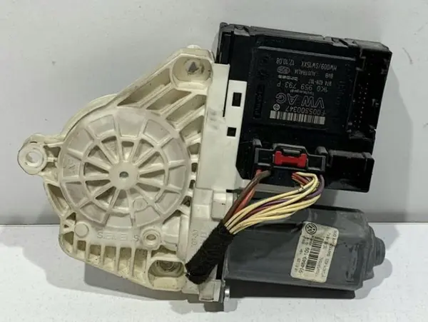 Motoras macara geam cu modul stanga fata 1K0959793P Skoda Octavia 2 facelift (2008-2013)
