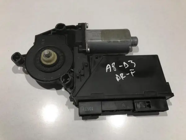 Motoras macara geam dreapta fata 0130821765 Audi A8 (2002-2009) [4E] D3