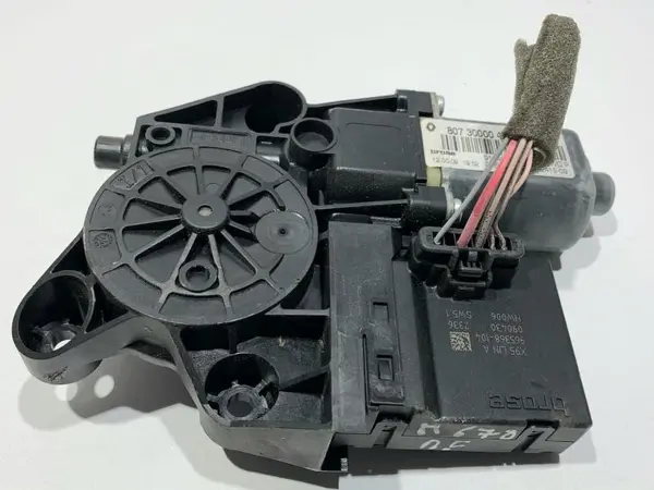 Motoras macara geam dreapta fata 807300004R Renault Megane 3 (2008-2012)