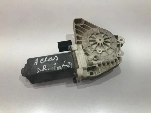 Motoras macara geam dreapta fata a1698201642 Mercedes B-Class (2004-2011) [W245]