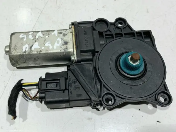 Motoras macara geam dreapta spate 9030222 BMW Seria 1 LCI (2008-2011) (E81,E87)