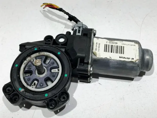 Motoras macara geam stanga fata 402033F Nissan Qashqai (2007-2010) [J10]