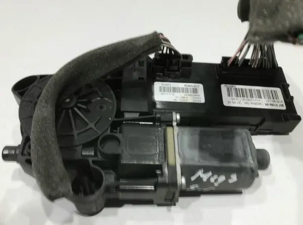 Motoras macara geam stanga fata 807310699r Renault Fluence (2009-2012)