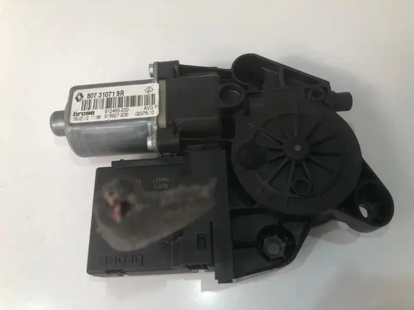 Motoras macara geam stanga fata 807310719R Renault Megane 3 (2008-2012)