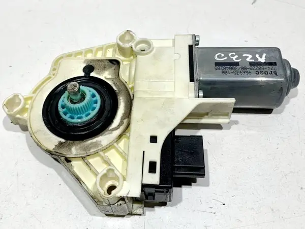 Motoras macara geam stanga fata 8K0959801 Audi A4 (2007-2011) [8K2, B8]