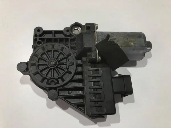 Motoras macara geam stanga fata 90579355 Opel Zafira A (1999-2005)