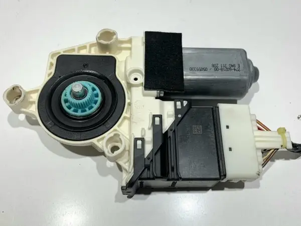 Motoras macara geam stanga spate 1K0959703AE Seat Toledo 3 (2004-2009)