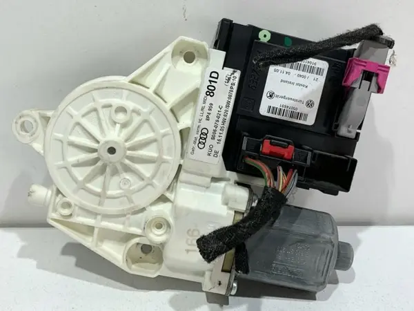 Motoras macara geam stanga spate cu modul 8P4959801D Audi A3 (2003-2008) [8P1]