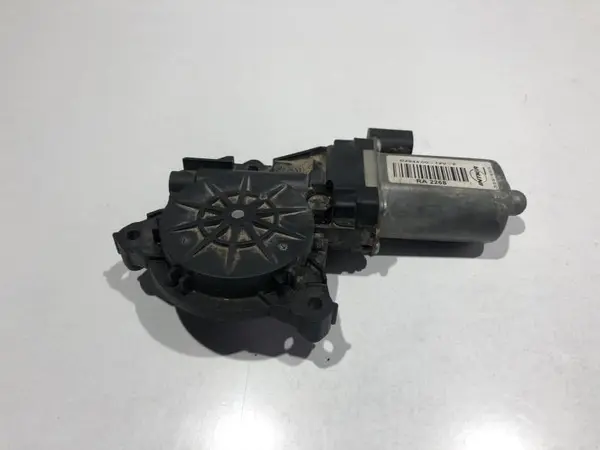 Motoras macara geam stanga spate D294400 Alfa Romeo 159 (2005-2011)