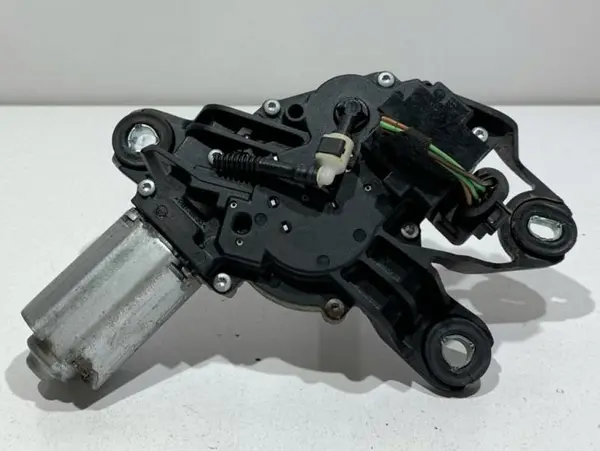Motoras stergator luneta 1K9955711A Volkswagen Golf 6 plus (2009-2014)