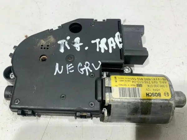 Motoras trapa 8R0959591 Volkswagen Tiguan (2007-2011)