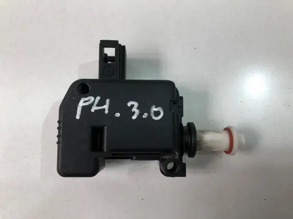 Motoras usa / capac rezervor 1c0810773 Volkswagen Phaeton (2002-2010)