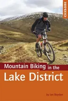 Mountain Biking in the Lake District, Paperback/Ian Boydon