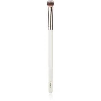 MUA Makeup Academy Brushes Flat Eye Base perie plata pentru aplicarea fardului