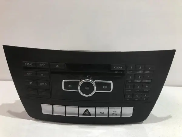 Navigatie radio a2049003211 Mercedes C-Class (2007-2010) [W204]