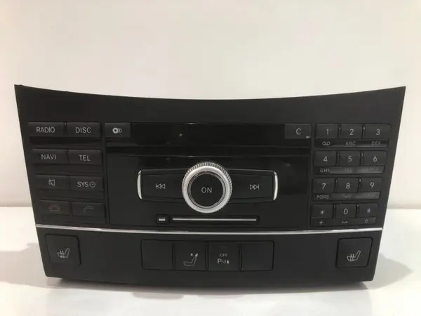 Navigatie radio a2129008404 Mercedes E-Class (2009->) [W212]