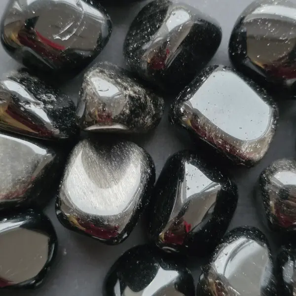 Obsidian argintiu piatra rulata L