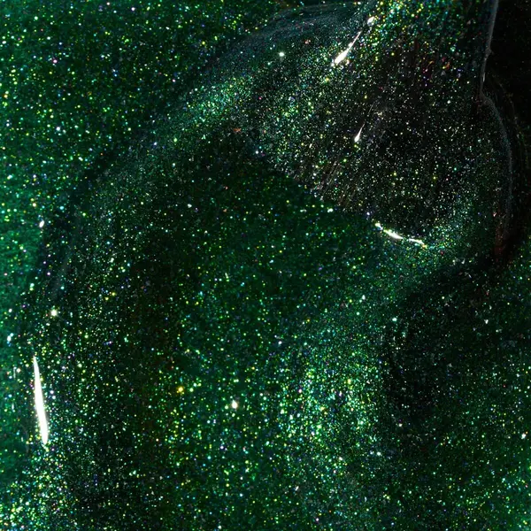 Ojă Semipermanentă Kievskaya Glitz Cat Eye 08 – Verde Intens cu Reflexii Aurii și Efect Magnetic 3D, 15ml
