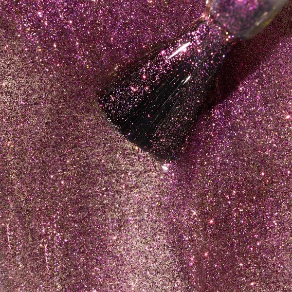 Ojă Semipermanentă Kievskaya Glitz Cat Eye 22 – Roz-Champagne cu Reflexii Aurii și Violet, Efect Magnetic 3D, 15ml