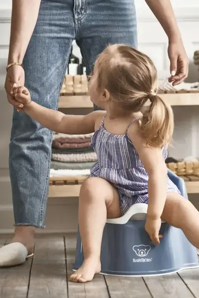 Olita cu protectie spate BabyBjorn Potty Chair Deep (Albastru)