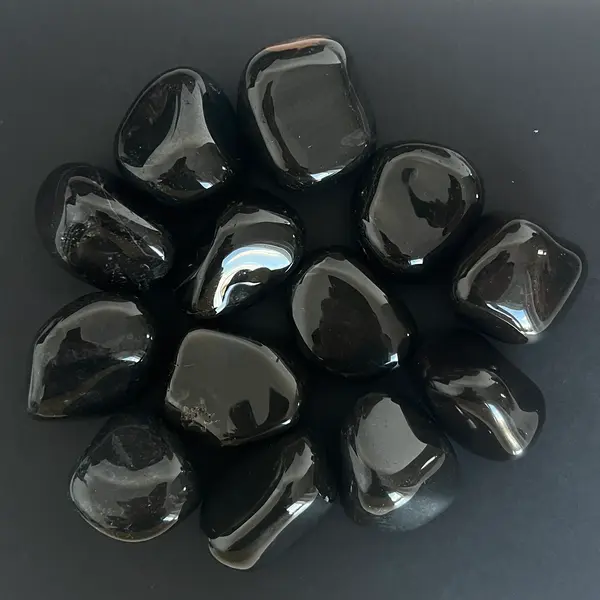 Onix negru piatra rulata/ palmstone model 4