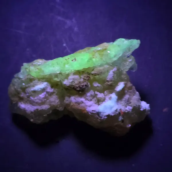 Opal hialit (Hyalite Opal) din Mexic – specimen mineral natural | Model 6