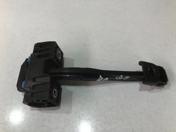 Opritor usa dreapta spate 8u0839249d Audi Q3 (2011-2017) [8U]