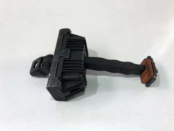 Opritor usa stanga fata BMW X5 (2007-2013) [E70]