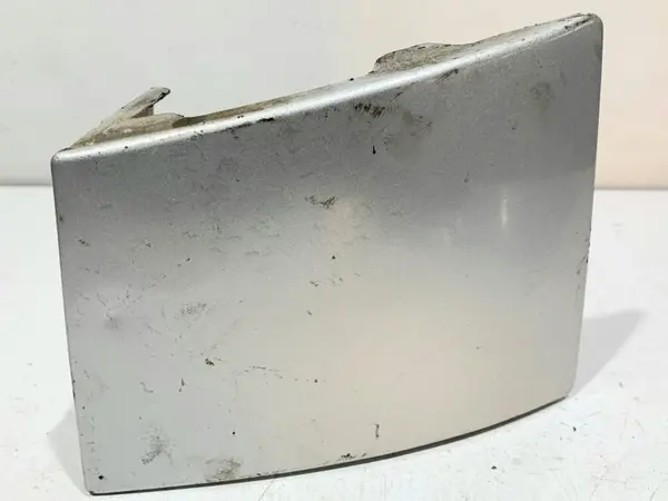 Ornament aripa dreapta spate (sub stop) Hyundai Santa Fe 2 (2006-2012)