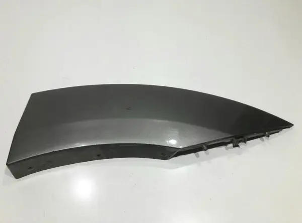 Ornament aripa stanga spate 87781-3e000 Kia Sorento (2002-2009)