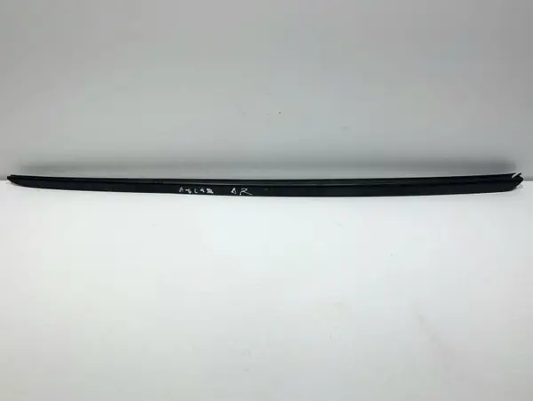 Ornament exterior parbriz dreapta 4H0854328 Audi A8 (2009-2017) [4H] D4