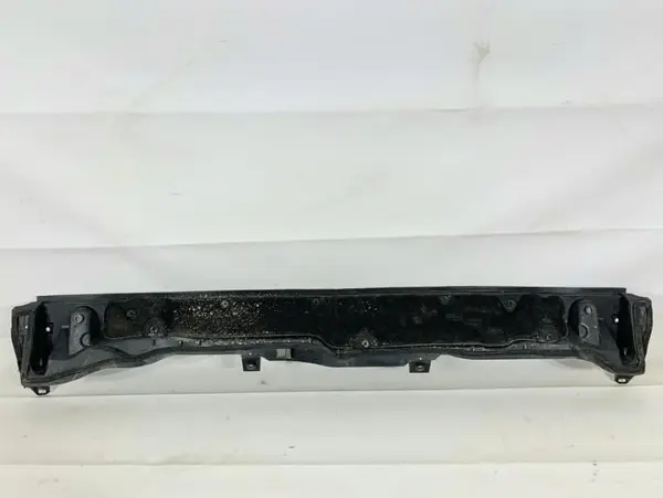 Ornament / grila stergator parbriz 668107547R Renault Clio 4 (2012-2016)