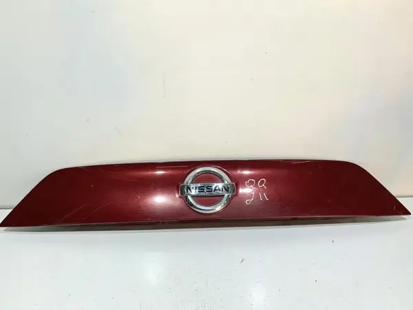 Ornament haion Nissan Qashqai 2 (2013-2016) [J11]