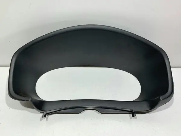 Ornament / rama ceas bord 682408103R Dacia Logan 2 (2012-2017)