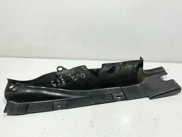 Ornament superior aripa dreapta fata 5220D480 Mitsubishi Outlander 2 (2006-2012)