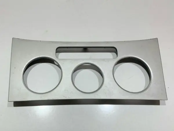 Ornament / trim / rama climatronic 31847-0100 Volkswagen Passat B6 3C (2005-2010)