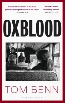 Oxblood. Winner of the Sunday Times Charlotte Aitken Young Writer of the Year Award, Paperback/***