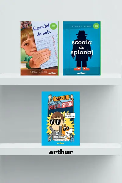 Pachet școlar (Carnetul de note, Mac B.: Micul spion, Școala de spionaj) - Andrew Clements, Mac Barnet...