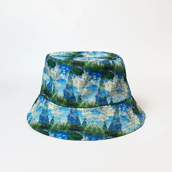 Palarie tip bucket unisex cu doua fete imprimata cu reproducere dupa Claude Monet Femeia cu umberala de soare