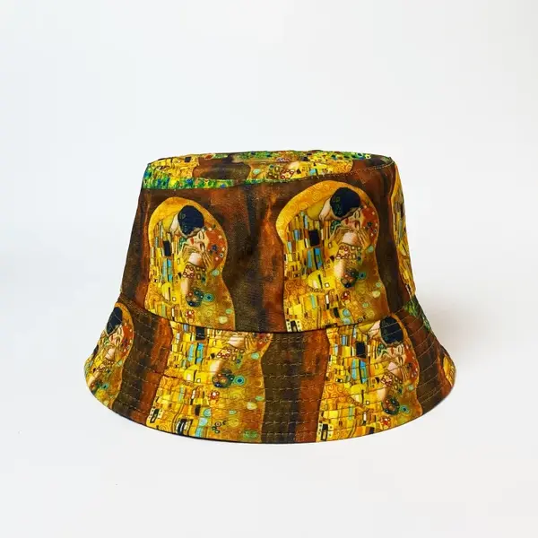 Palarie tip bucket unisex cu doua fete imprimata cu reproducere dupa Sarutul lui Klimt