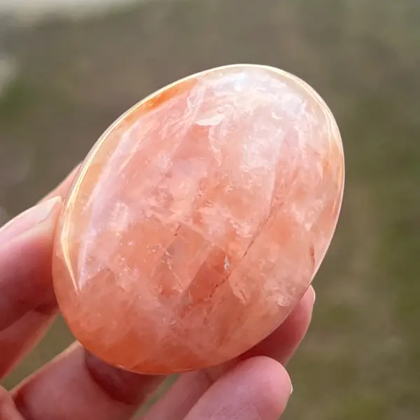Palmstone cuart rosu hematoid Madagascar | Model 15