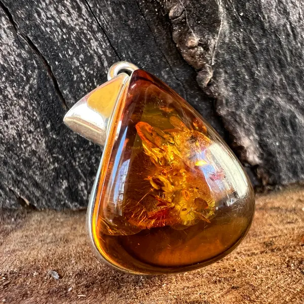 Pandantiv argint cu chihlimbar Amber8